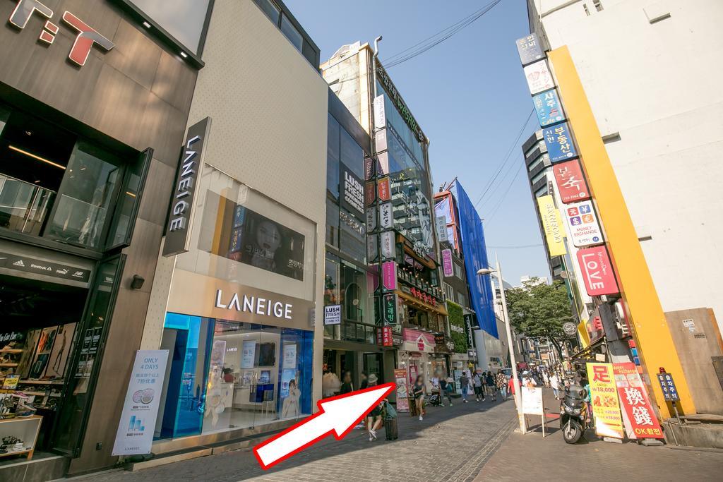 Philstay Myeongdong Station Seoel Buitenkant foto