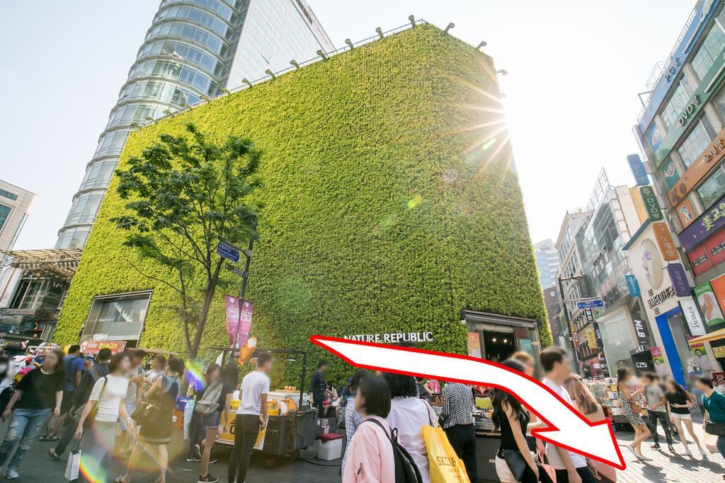 Philstay Myeongdong Station Seoel Buitenkant foto