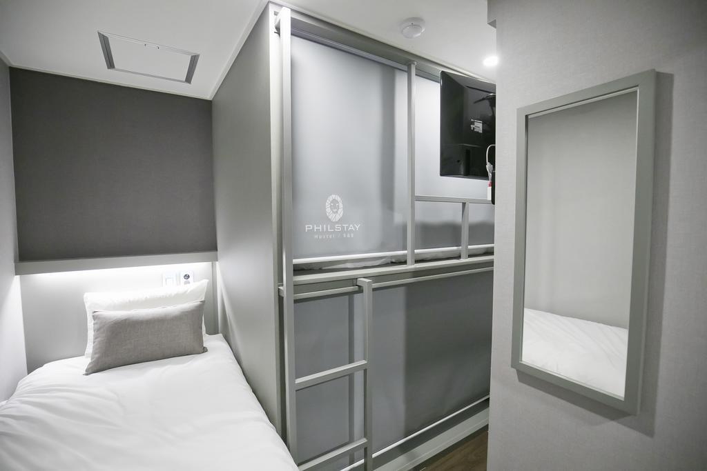 Philstay Myeongdong Station Seoel Buitenkant foto