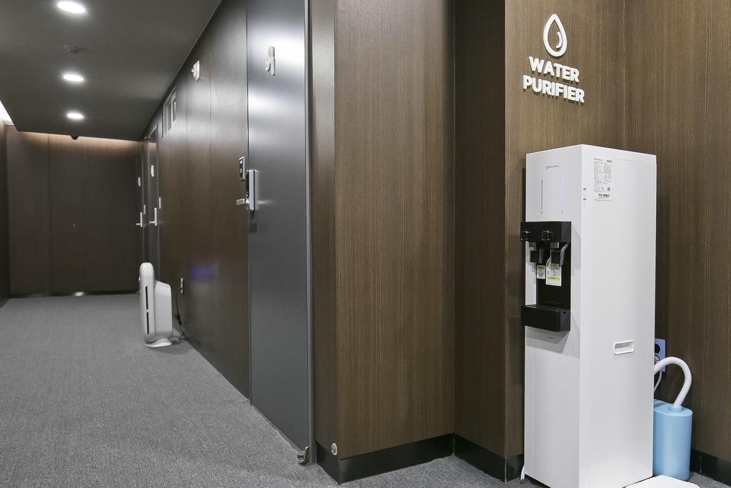 Philstay Myeongdong Station Seoel Buitenkant foto
